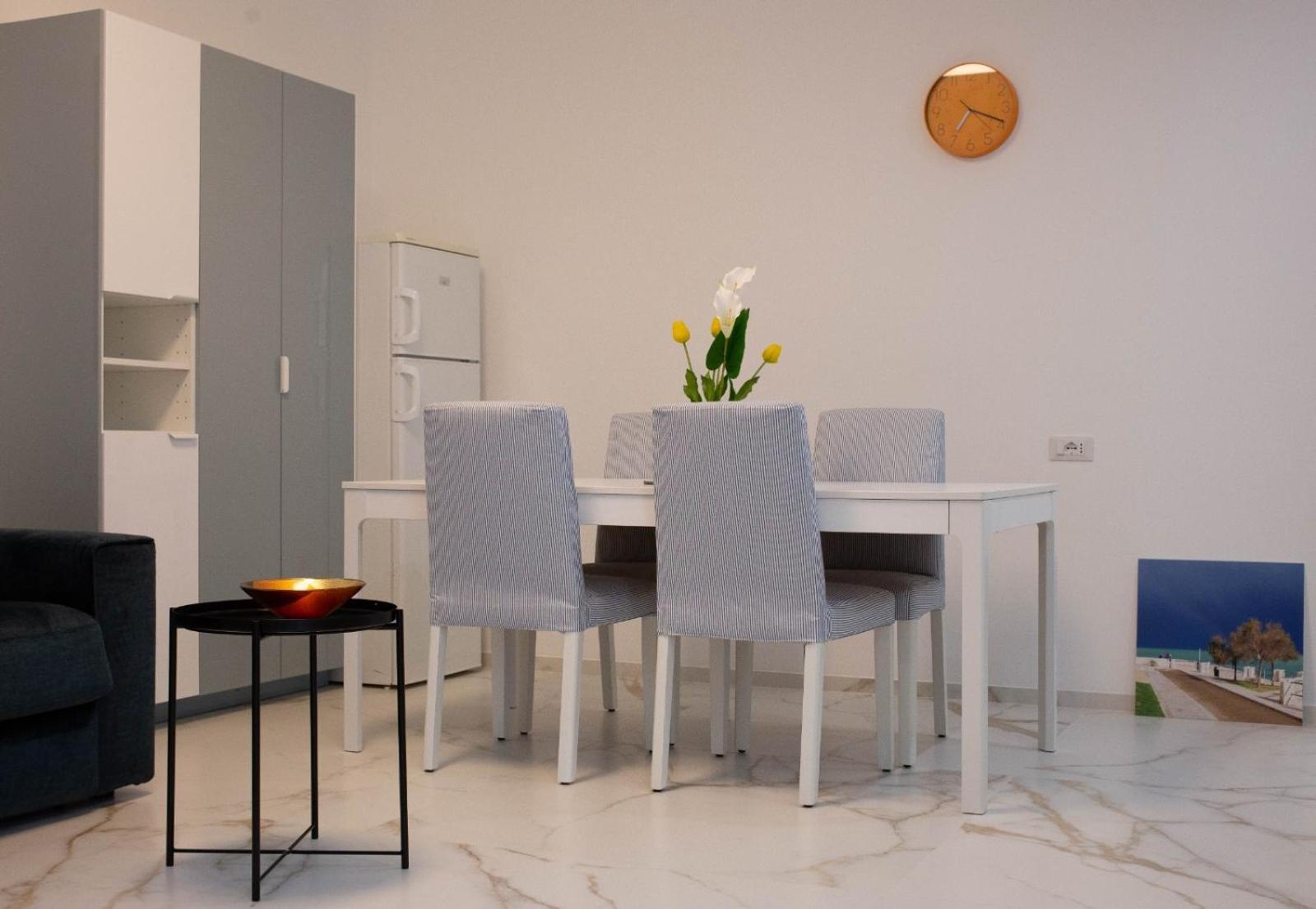 La Casa Di Mest Pepp Monopoli Exteriör bild